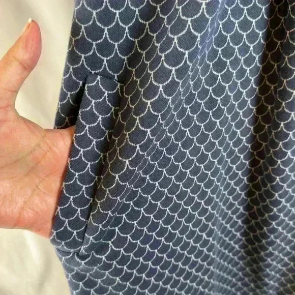 Top it Off Slip on Blue Dress w/front pockets and mermaid design (Size Large) - Picture 6 of 10